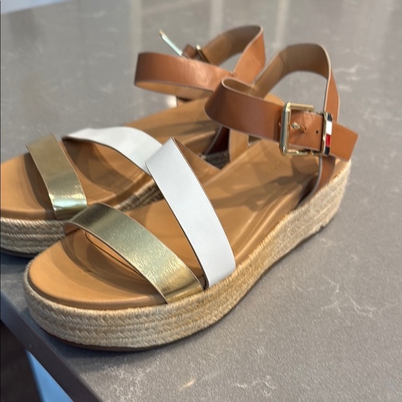 Tommy Hilfiger Brown and White Espadrilles with Adjustable Buckle - Picture 6 of 6